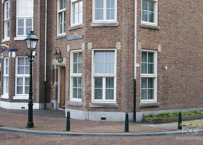 Stylish Coastal Hága