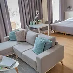 Stylish Coastal Apartment
