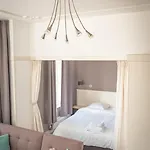 Apartment Stylish Coastal *