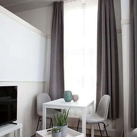 Stylish Coastal Apartment