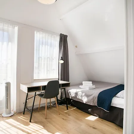 Four Star - Berkenbosch Blokstraat