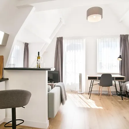 Four Star - Berkenbosch Blokstraat