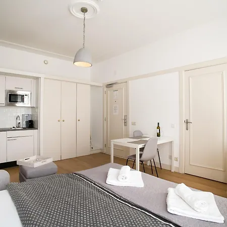 Stylish Coastal Apartment The Hague